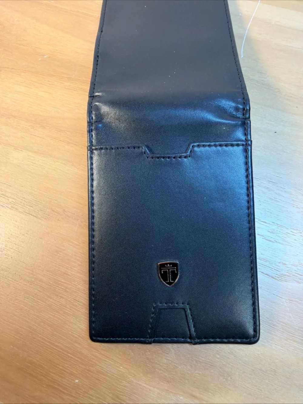 NEW TRAVANDO Mens Slim Wallet with Money Clip AUSTIN RFID Blocking Bifold Black